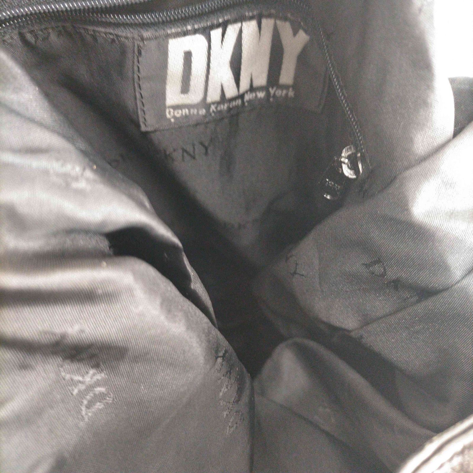 ダナキャランニューヨーク DKNY 90S レザー巾着ショルダーバッグ 