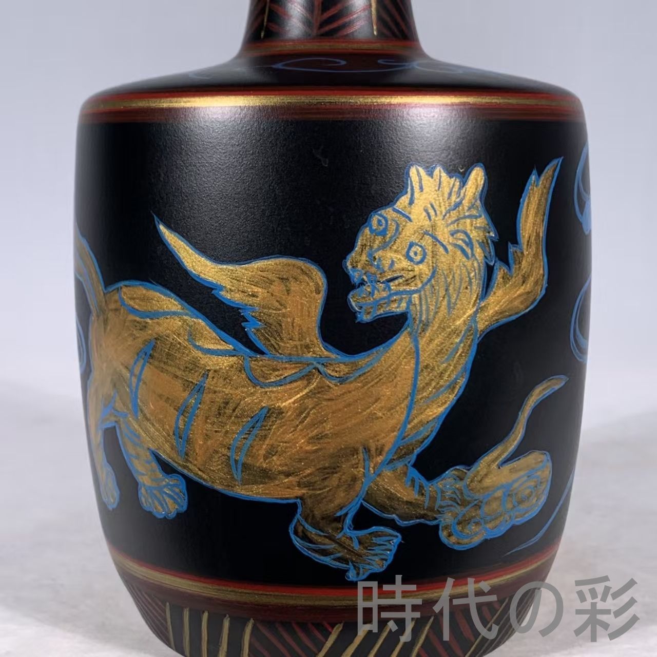 中国古美術 宋代 汝窯 大漆彩絵 神獣文 紙槌瓶 花瓶 文房置物 茶道具 彩絵螺鈿 古陶磁器 旧蔵 古賞物 古玩 時代物 R0710110104 WWW_IBETON_RU