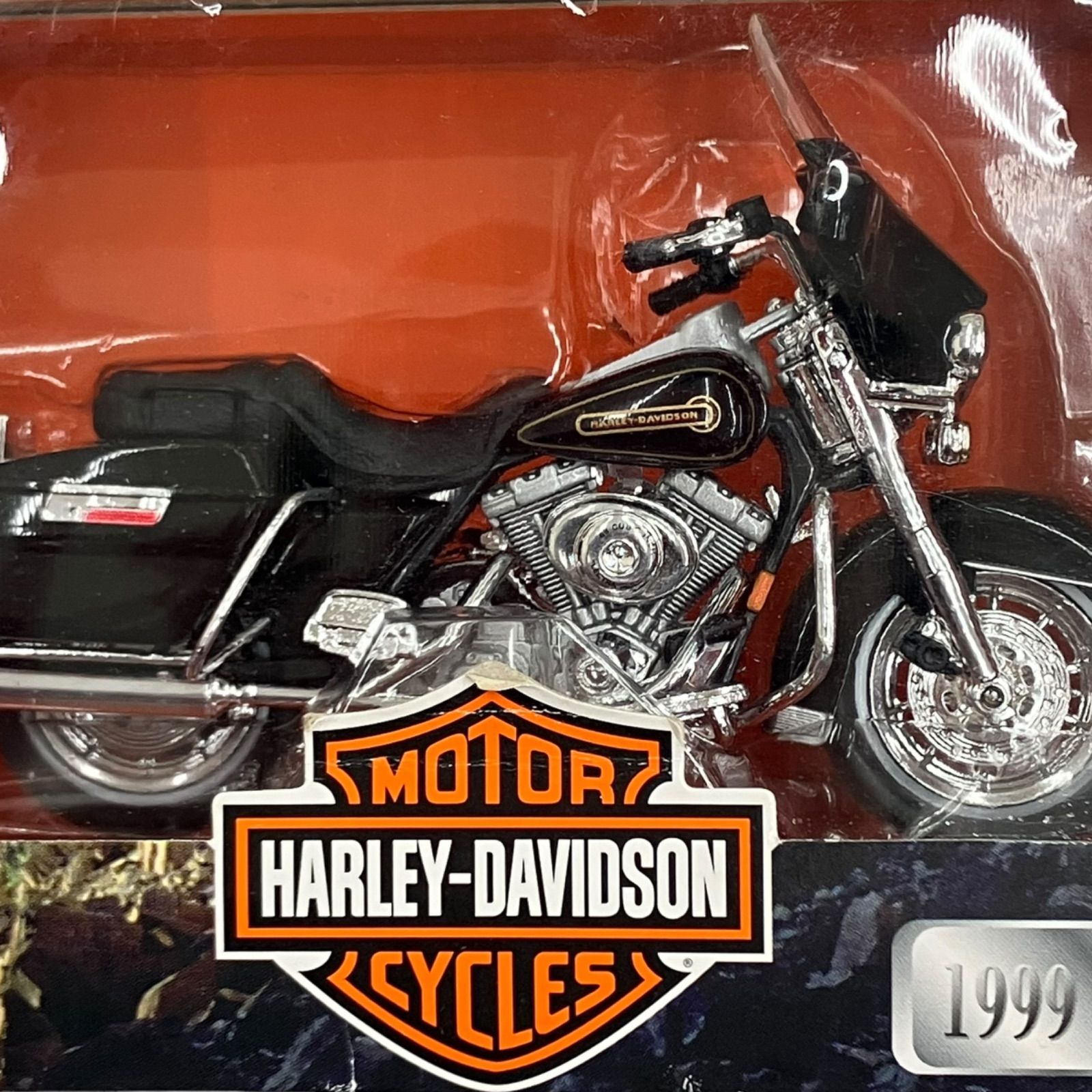 ☆HARLEY-DAVIDSON 1:18 ハーレーダビッドソン ミニチュアフィギュア  