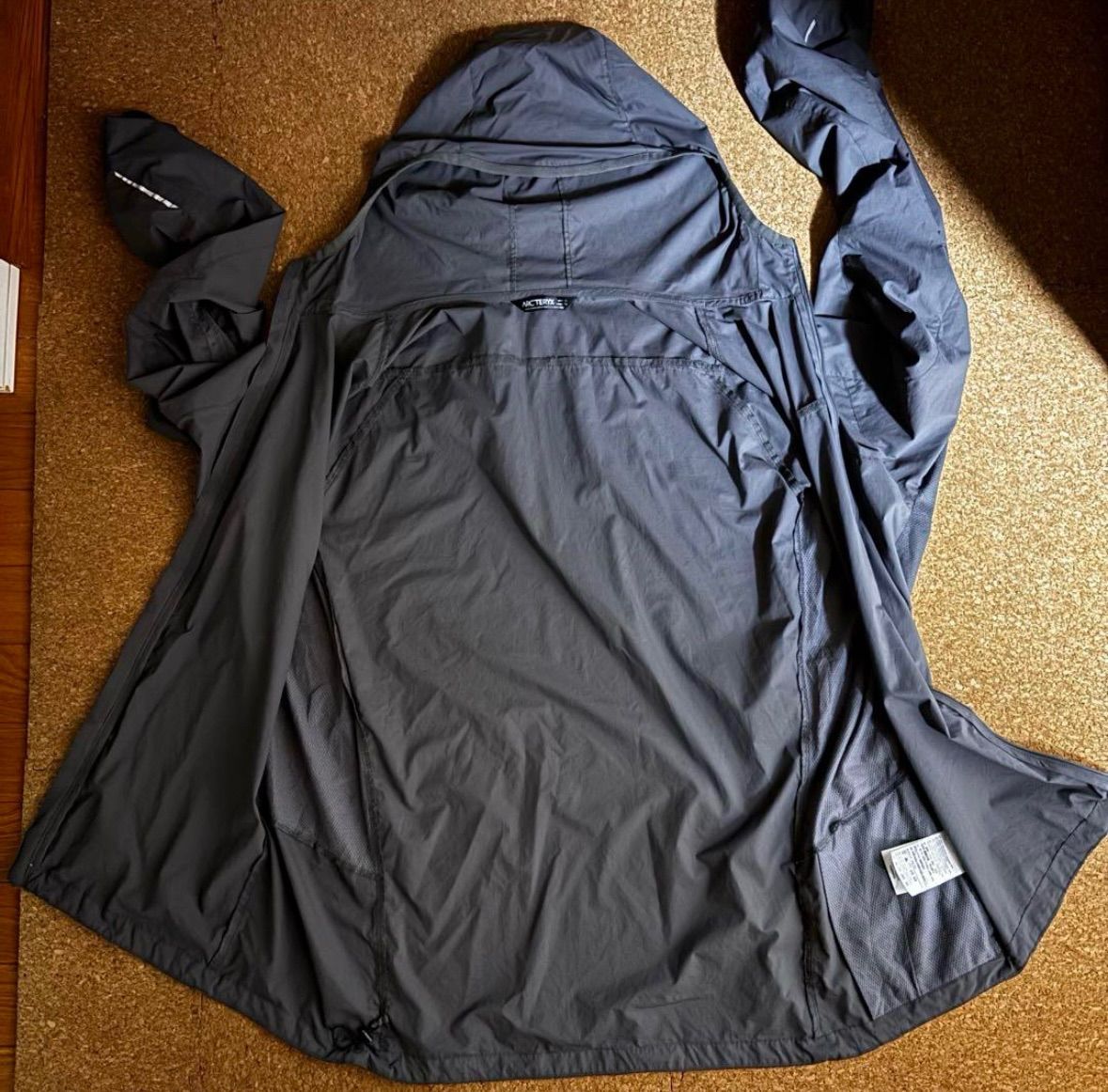 アークテリクス インセンドフーディ メンズXL 節約 グレー arc'teryx