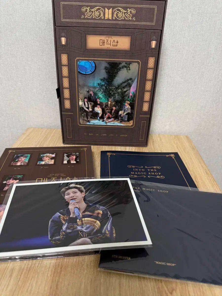 BTS 5TH MUSTER MAGIC SHOP Blu-ray ソウル　釜山 61dRa6coB7L._AC_SY200_QL15_.jpg