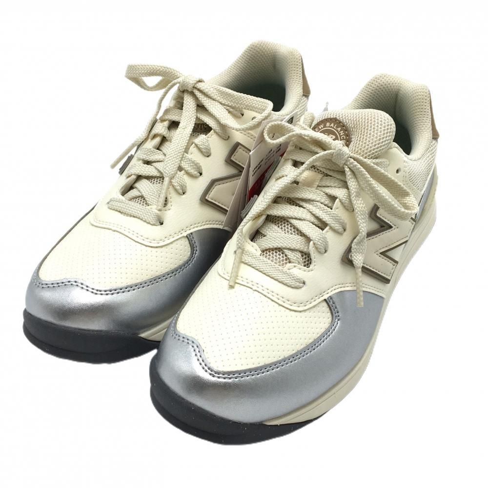 ニューバランス ゴルフシューズ 白×シルバー WGS574S3 スパイクレス レディース 23.5 ゴルフウェア New Balance