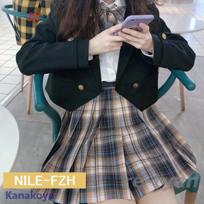 スーツ 女の子