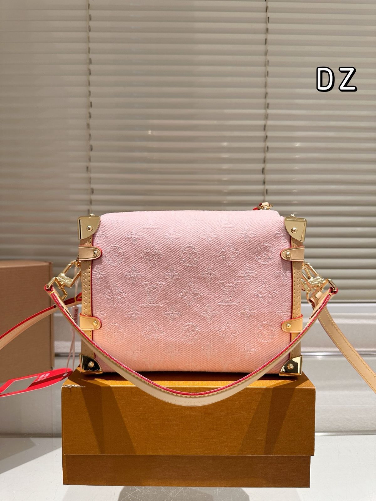 メルトラ　　　ルイヴィトン　LOUIS　VUITTON　CardCASE Louis Vuitton財布/財布、両用カードバッグ、カード/キーケース