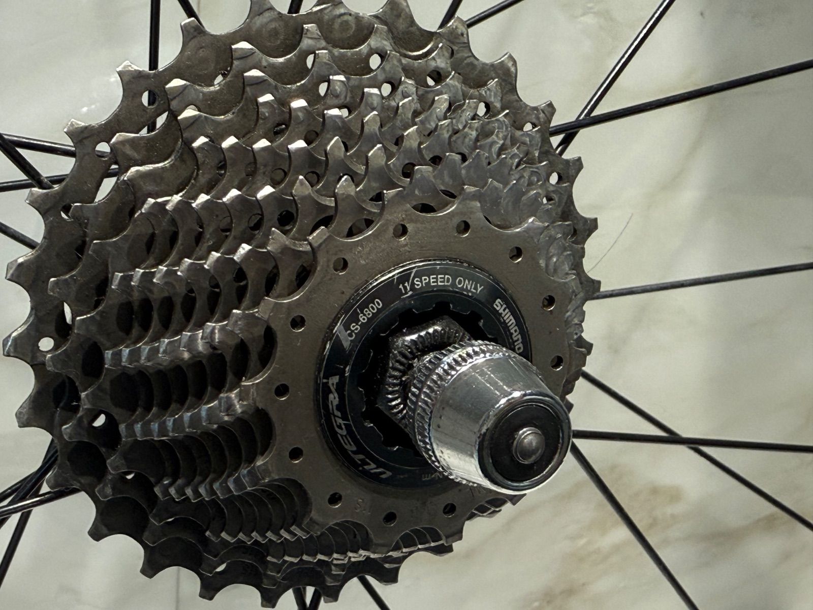 シマノ SHIMANO WH-RS010 ホイール 10/11S 【後輪のみ】 SHIMANO