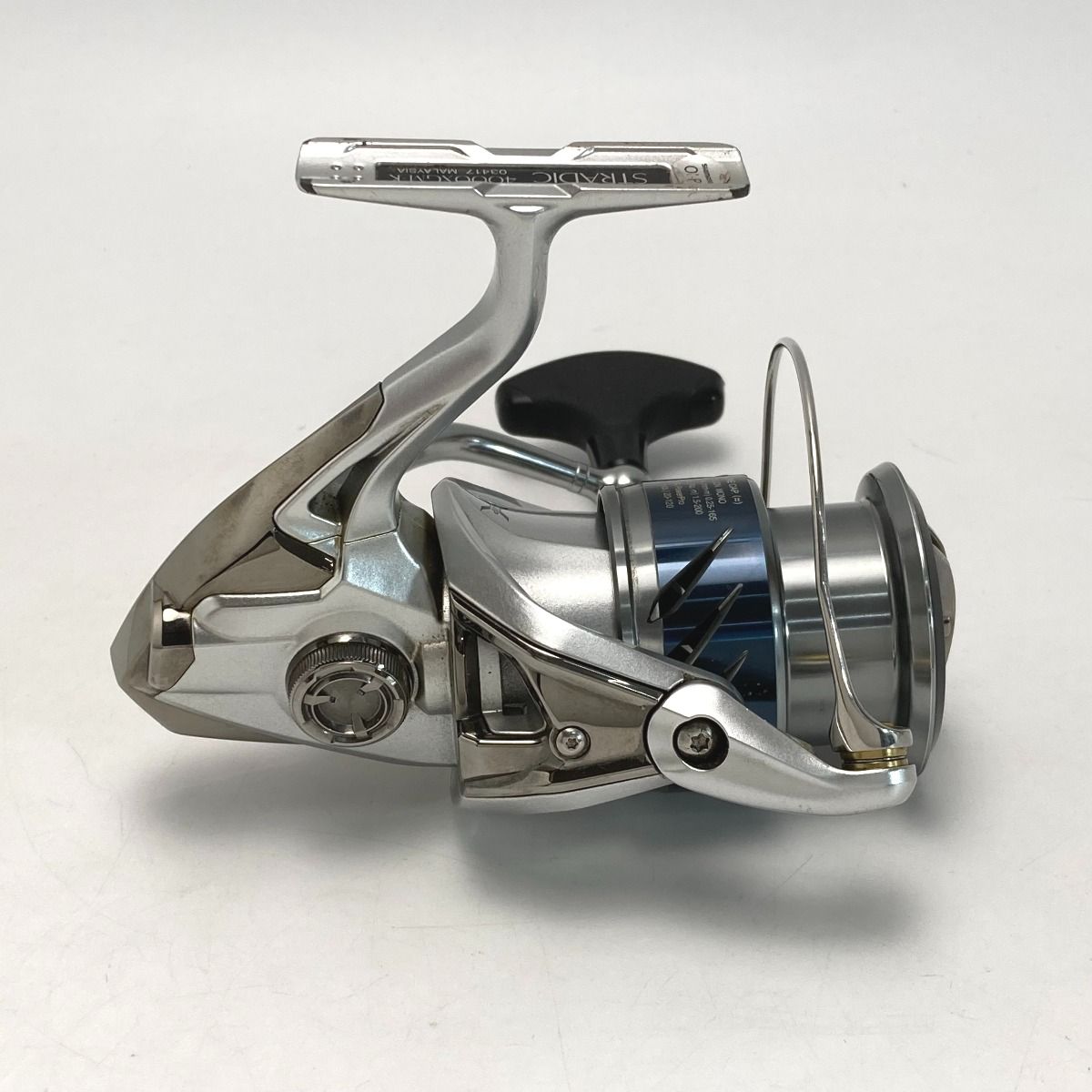 SHIMANO - シマノ リール 15ストラディック 4000HGM SHIMANO シマノ ストラディック 15 STRADIC 4000 HGM-K