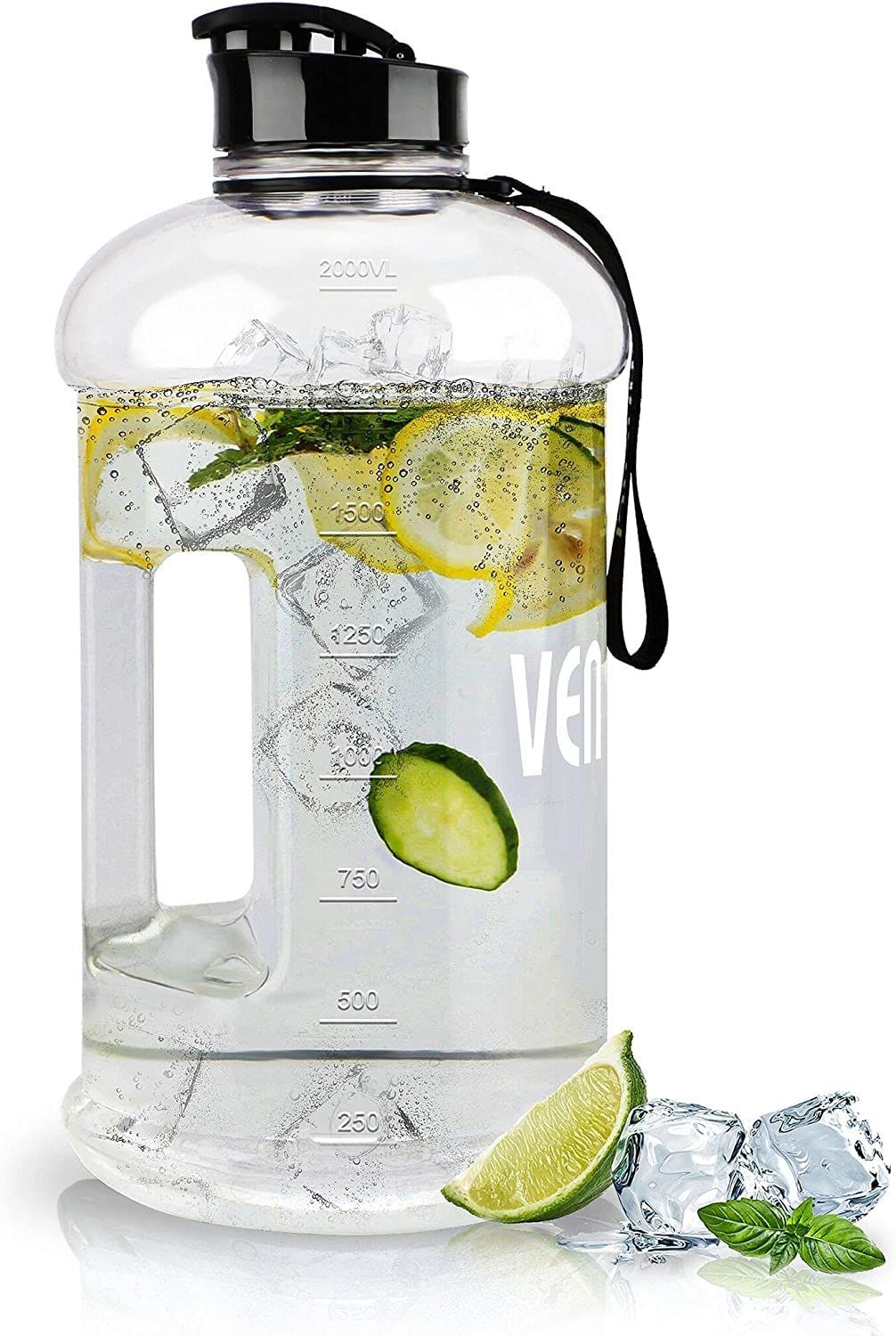 VENNERLI ハーフガロンウォーターボトル 2.2L Lサイズ スポーツウォーターボトル ハンドル付き 72オンス BPAフリー 再利用可能 プラスチックウォータージャグ 漏れ防止 ハイドロボトル ジム ヨガ