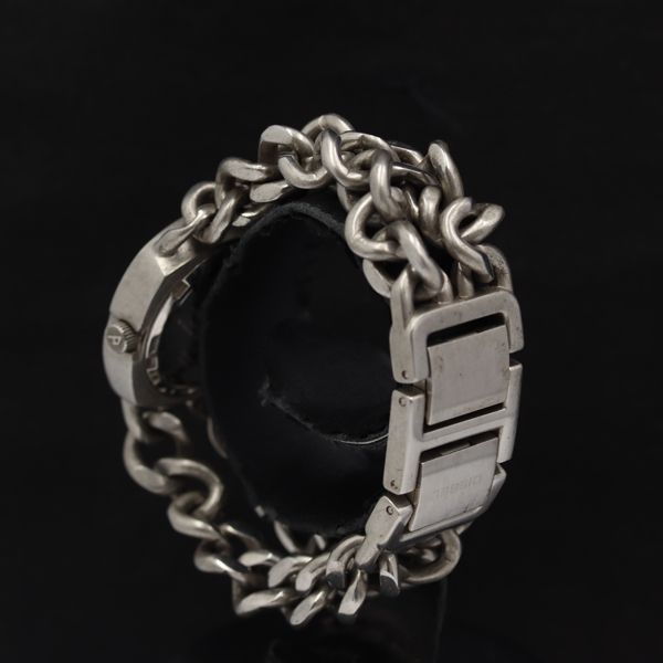 ディーゼル QZ シルバー文字盤 デイデイト DZ-2096 ブレスレット