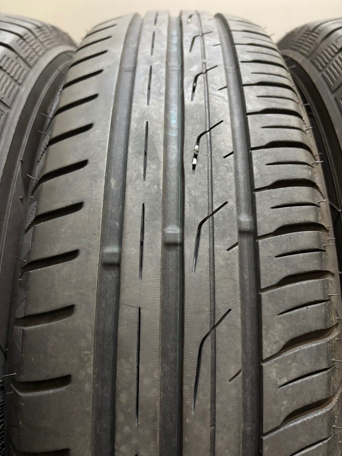 サマータイヤ 4本