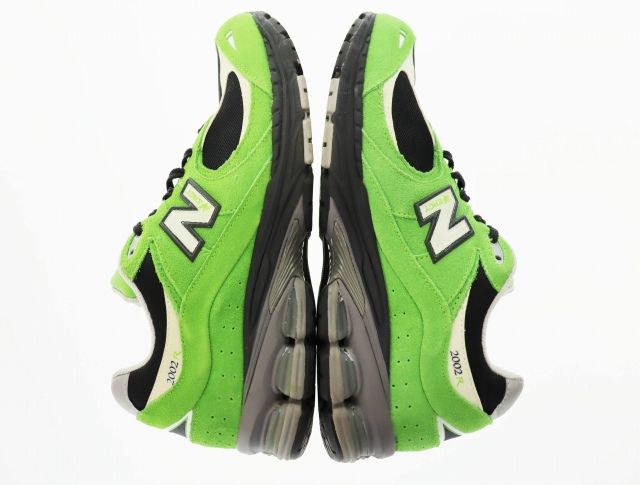 今週で出品打ち切ります　M2002RGZ ニューバランス　28.5 cm ニューバランス NEW BALANCE 2002R GREEN ローカット スニーカー