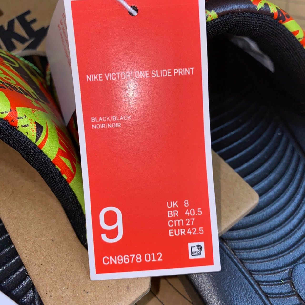 NIKE VICTORI ONE SLIDE PRINT ナイキ ビクトリー ワン スライド