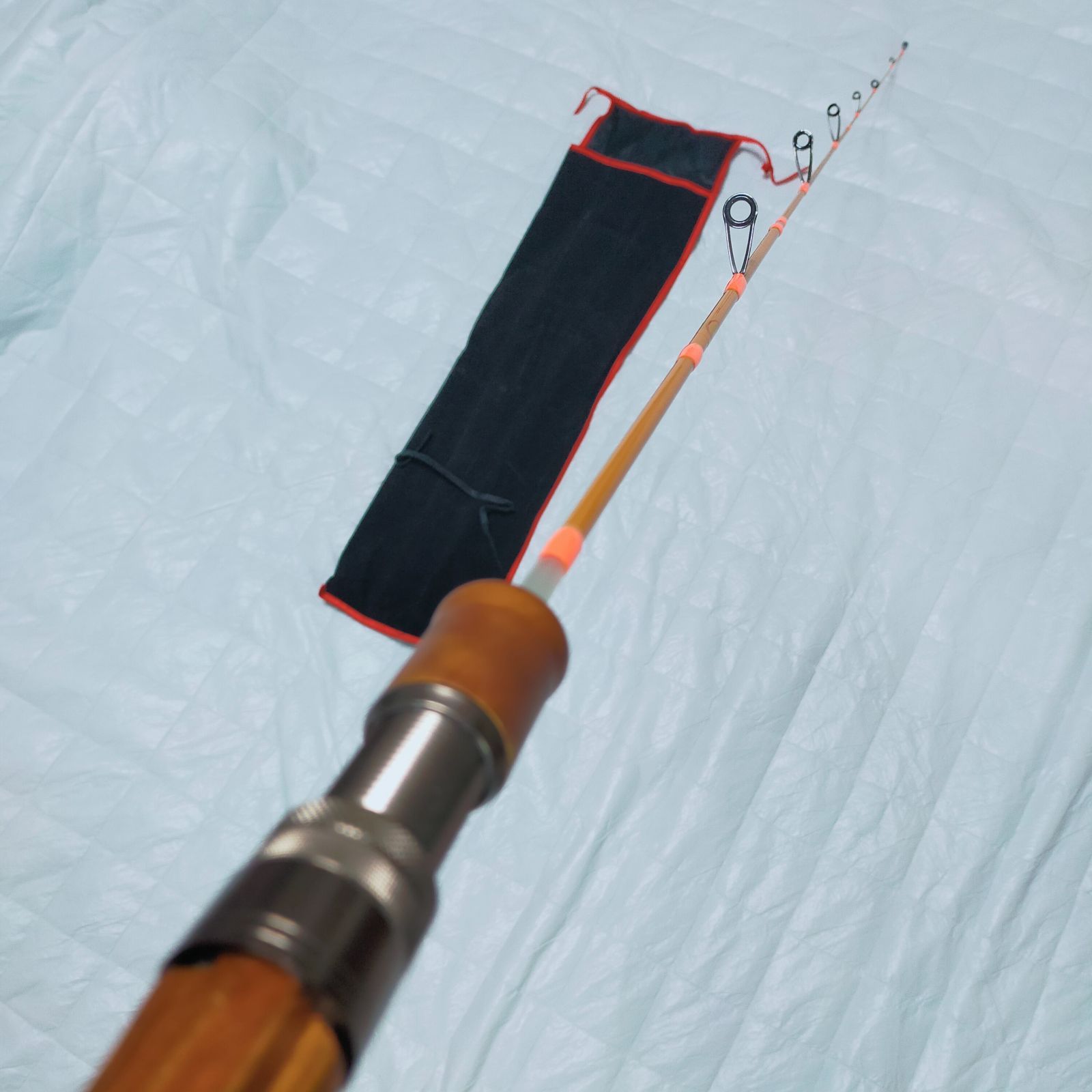 ☆新品☆4.6ftスピニングロッドSUL 柔らかく遊べるグラスロッド