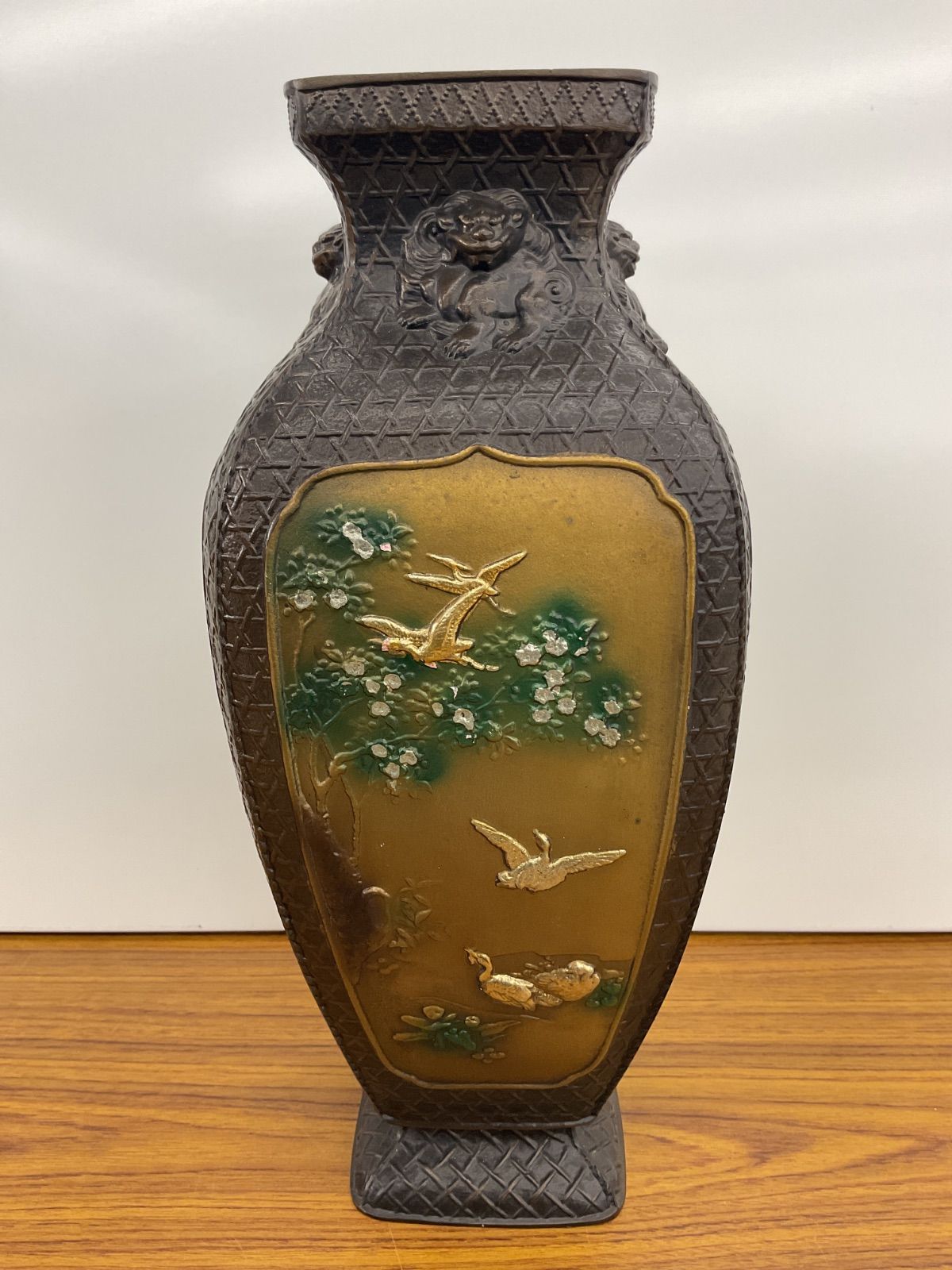 壺 花瓶 水瓶 インド 骨董屋 金属製 丸型装飾用壺 壺 花瓶 水瓶