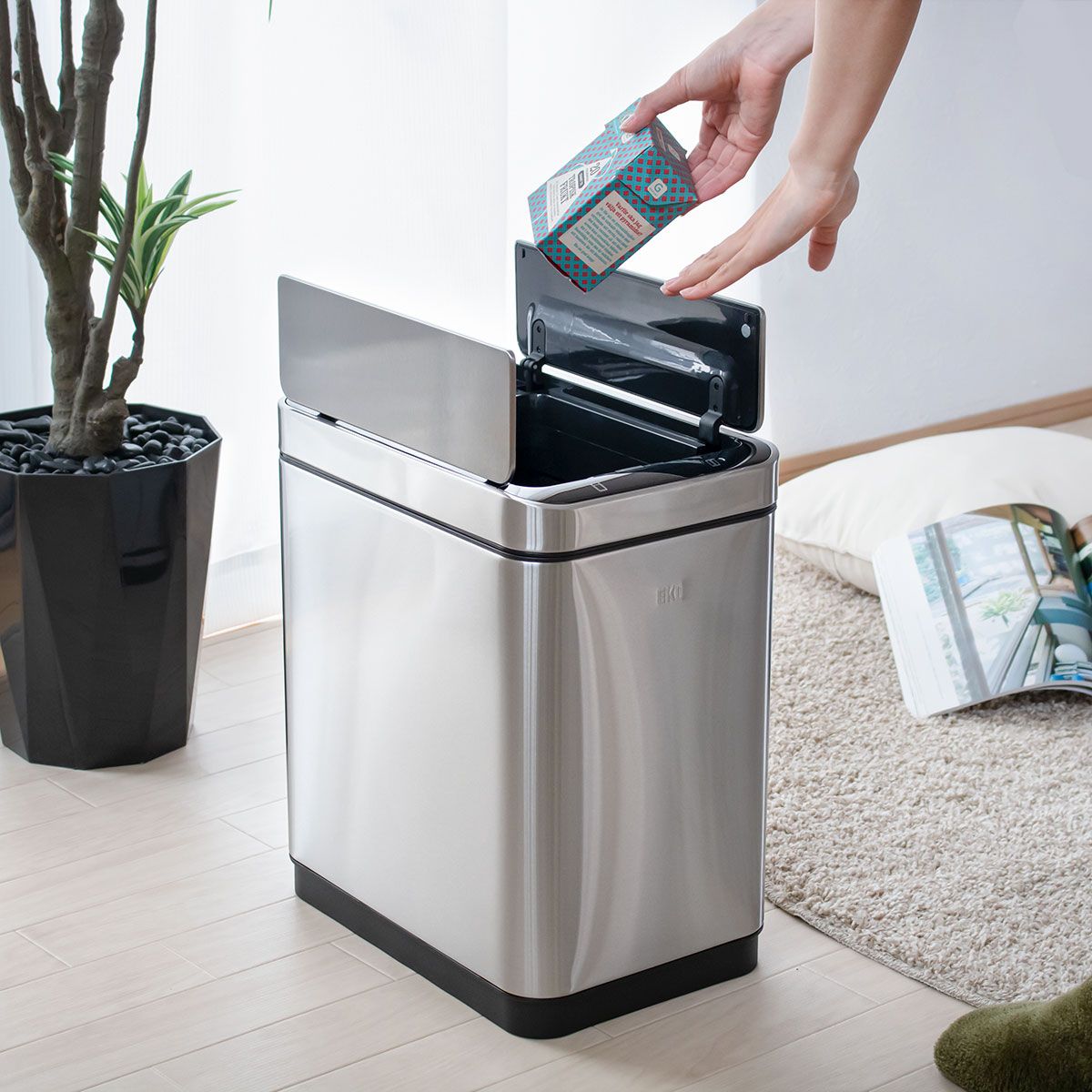 ＜２０Ｌ＞ＥＫＯ 手をかざして自動開閉！ ステンレスセンサーゴミ箱 20L＞EKO 手をかざして自動開閉！ ステンレスセンサーゴミ箱 EKO