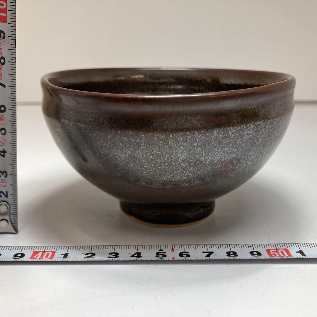・白勢東悦作　油滴天目茶碗　共箱　直径12.7㎝　東Y5-0809③ 白勢東悦作 油滴天目茶碗 共箱 直径12.7㎝ 東Y5-0809③ - メルカリ
