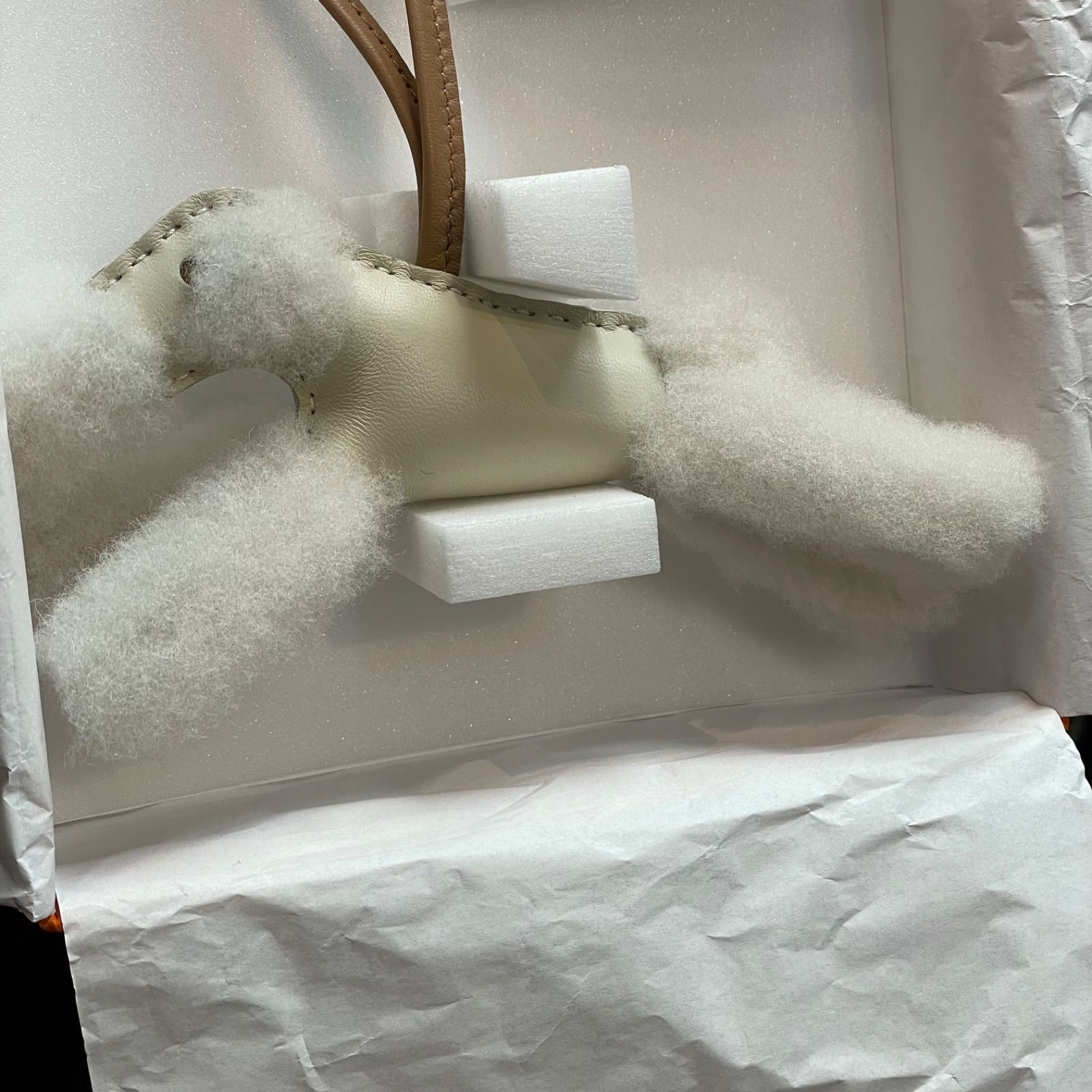 未使用HERMESバディチャーム エルメス バディチャーム ホワイト 未使用 正規品 - メルカリ