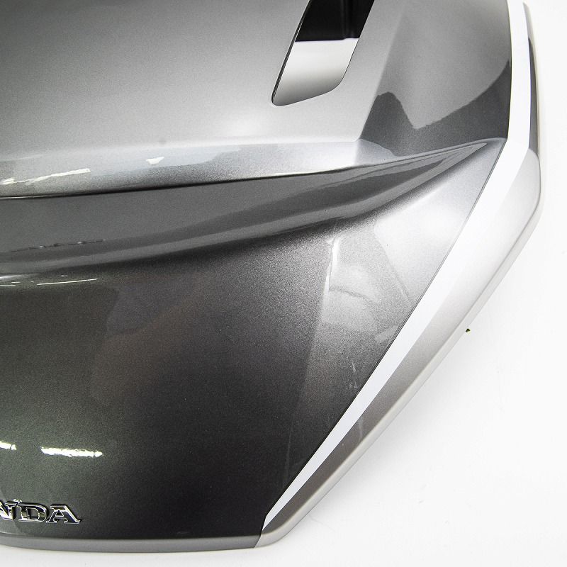 ホンダ GL1800 ゴールドウイング 純正 リアトランクカバー 81121-MKC-L000 B品 キズあり