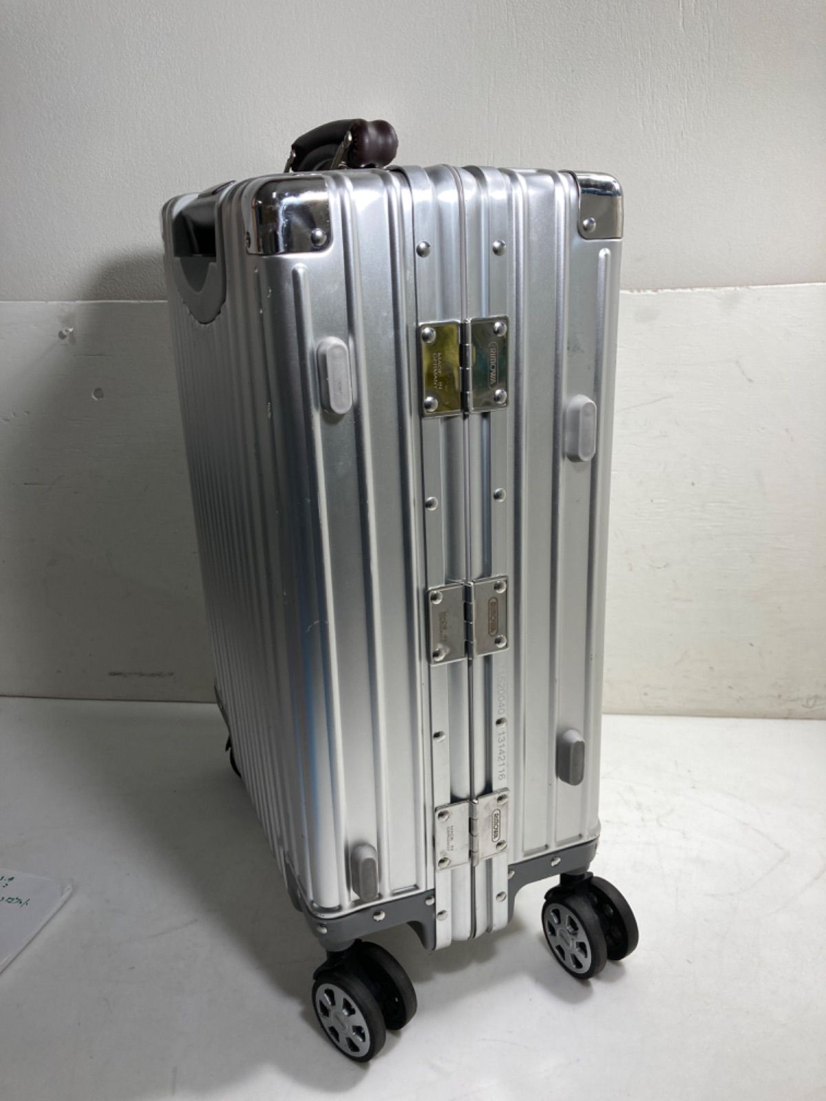 RIMOWA シルバー 4輪キャリーケース26L RIMOWA】Original Cabin S シルバー 4輪 (RIMOWA/スーツケース