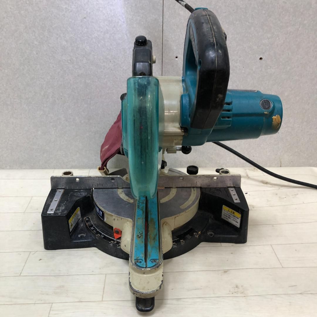 送料無料 マキタ LS0611FL 中古 レーザー付 電動工具 88264 送料無料 マキタ LS0611FL 中古 レーザー付 電動工具 88264 - メルカリ