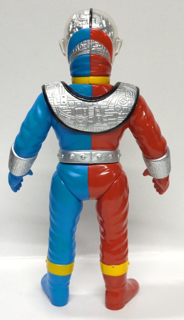 メディコム・トイ 東映レトロソフビコレクション キカイダー01