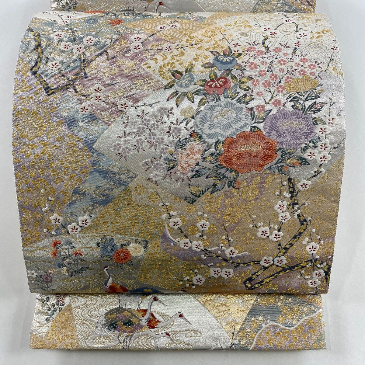 袋帯 美品 秀品 華文 花蝶 金銀糸 箔 金色 六通 正絹 【中古】