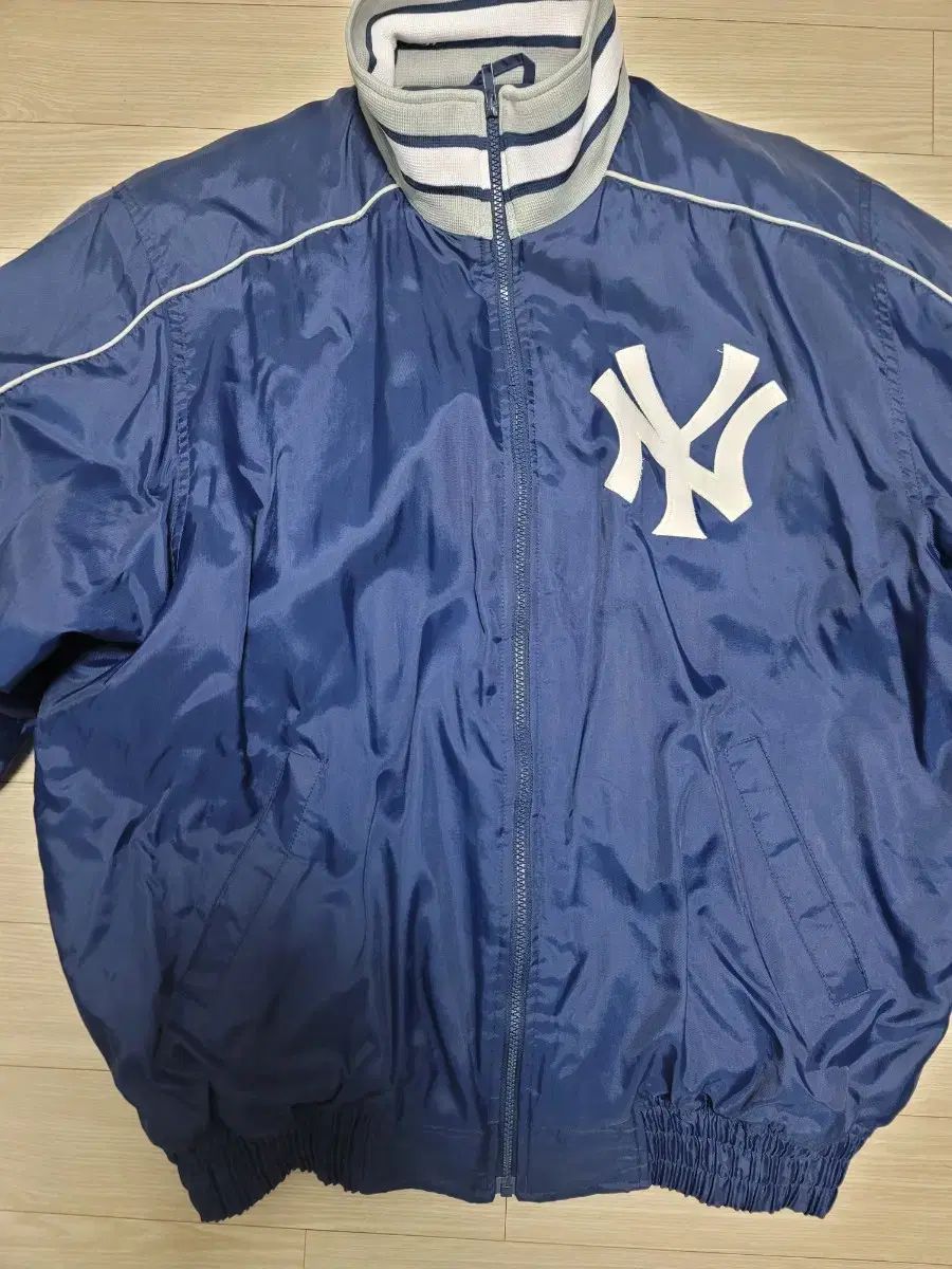 Majestic NY Yankees スタジャン XL Majestic New York Yankees