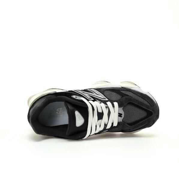 新品未使用 NEW BALANCE ニューバランス スニーカー メンズ 新品未使用 NEW BALANCE ニューバランス スニーカー メンズ