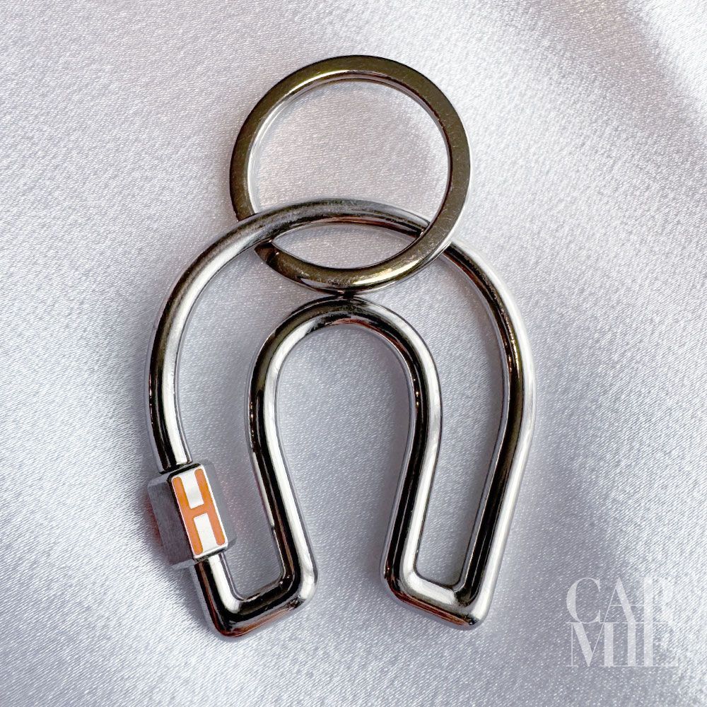 エルメス キーホルダー シュバル キーリング メタル シルバー 馬