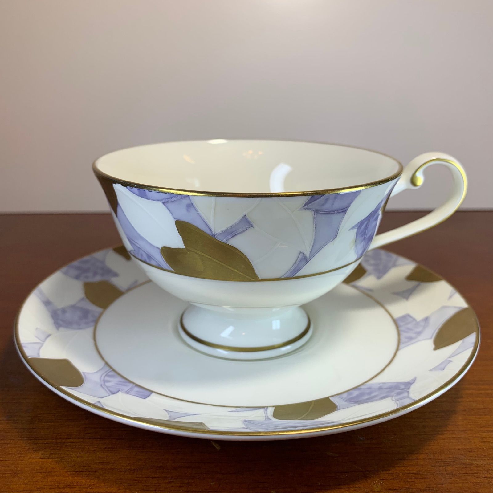 【未使用 美品】ナルミ EXECUTIVE COLLECTION スープカップ＆ソーサー 2客 青 ブルー 金彩 S6918B2 最高級 ナルミ エグゼクティブ 金彩 カップ\u0026ソーサー プレート 10点セット