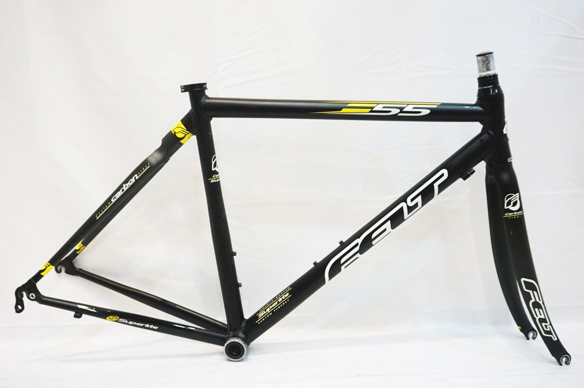 FELT 「フェルト」 F55 2005年モデル フレームセット FELT 「フェルト」 F55 2005年モデル フレームセット 2005年製のFelt