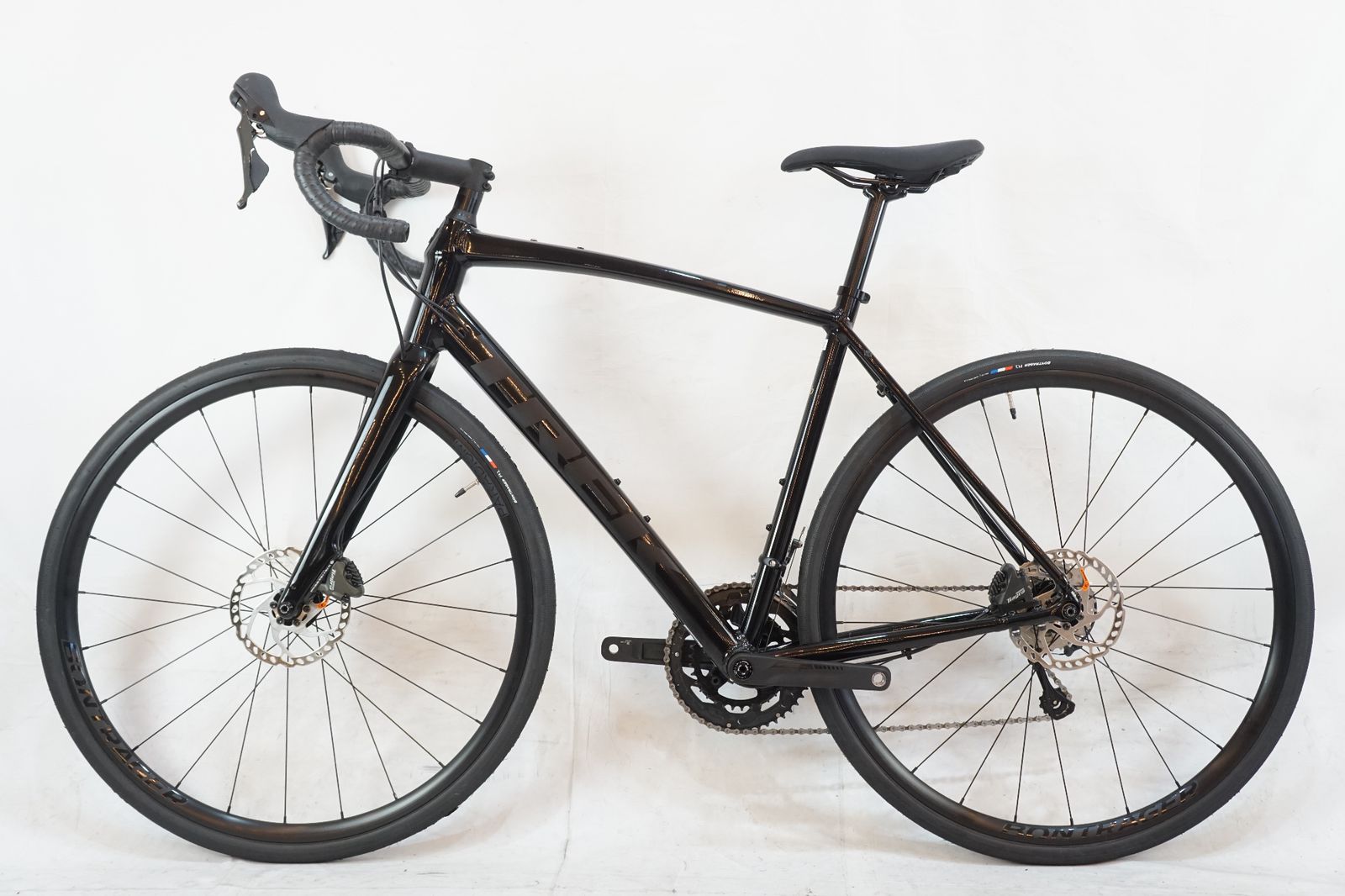 TREK トレック