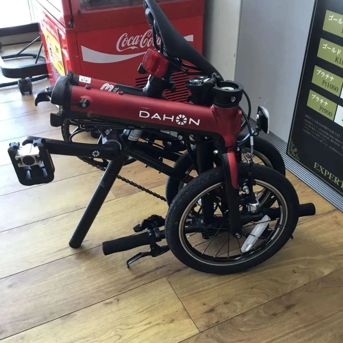 DAHON ダホン　K3 レッド　14インチ　折り畳み自転車　美品中古　傷あり DAHON ダホン K3 レッド 14インチ 折り畳み自転車 美品中古 傷