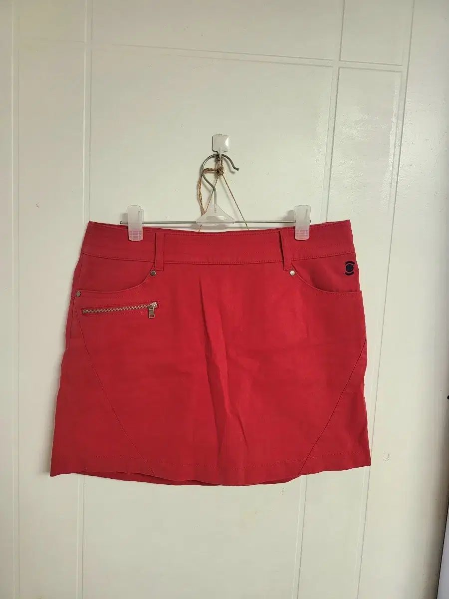 9593 回 Titleist(タイトリスト) 秋 レディース ゴルフ スカート 26 インチ