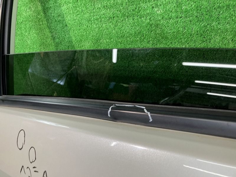 フィットシャトル GG8 左リアドア 15X Lパッケージ 4WD アサヒ M2L3  