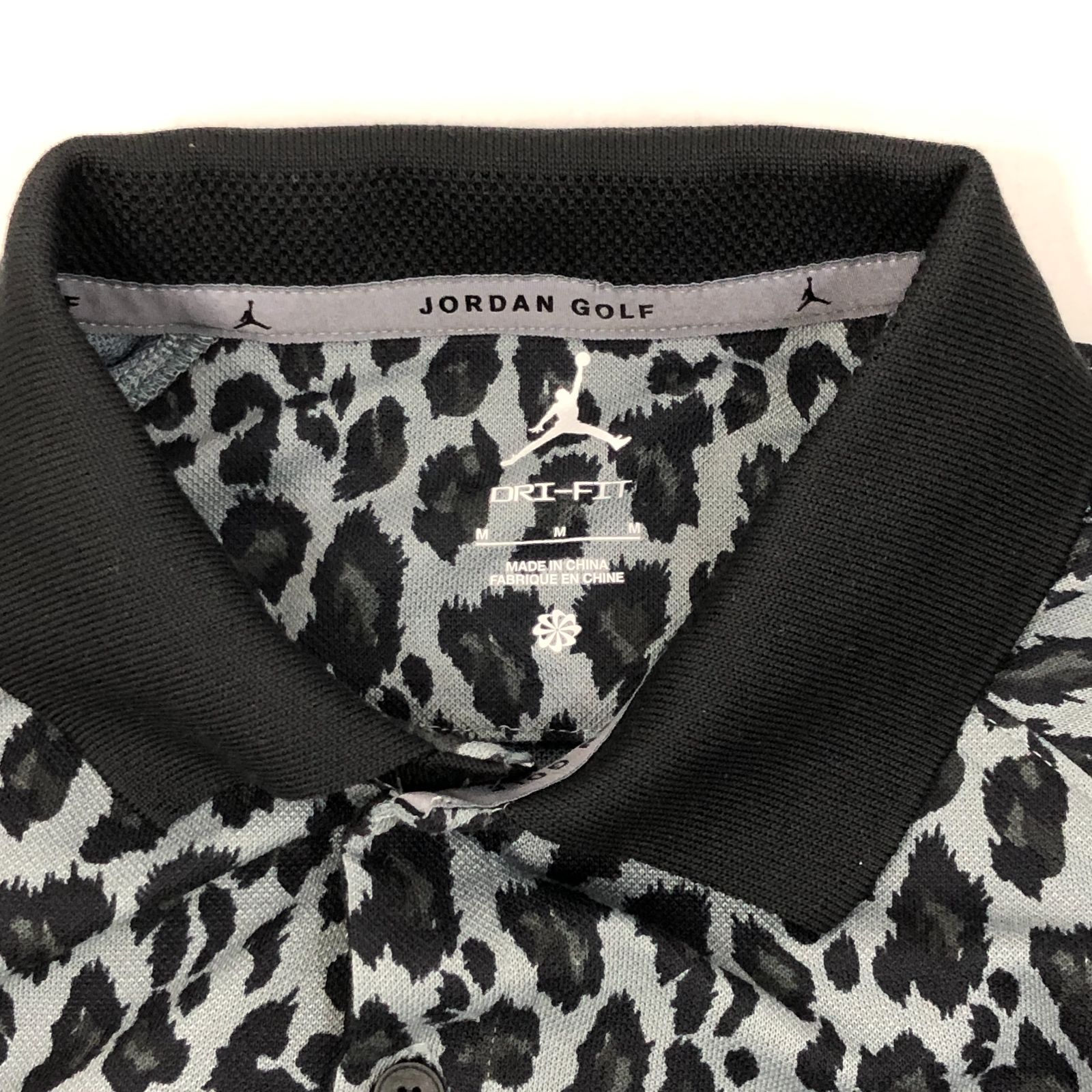 新品　NIKE JORDAN GOLF DRI-FIT XLシャツ　レオパード柄 新品 Lsize ナイキ ジョーダン ゴルフ ドライフィット