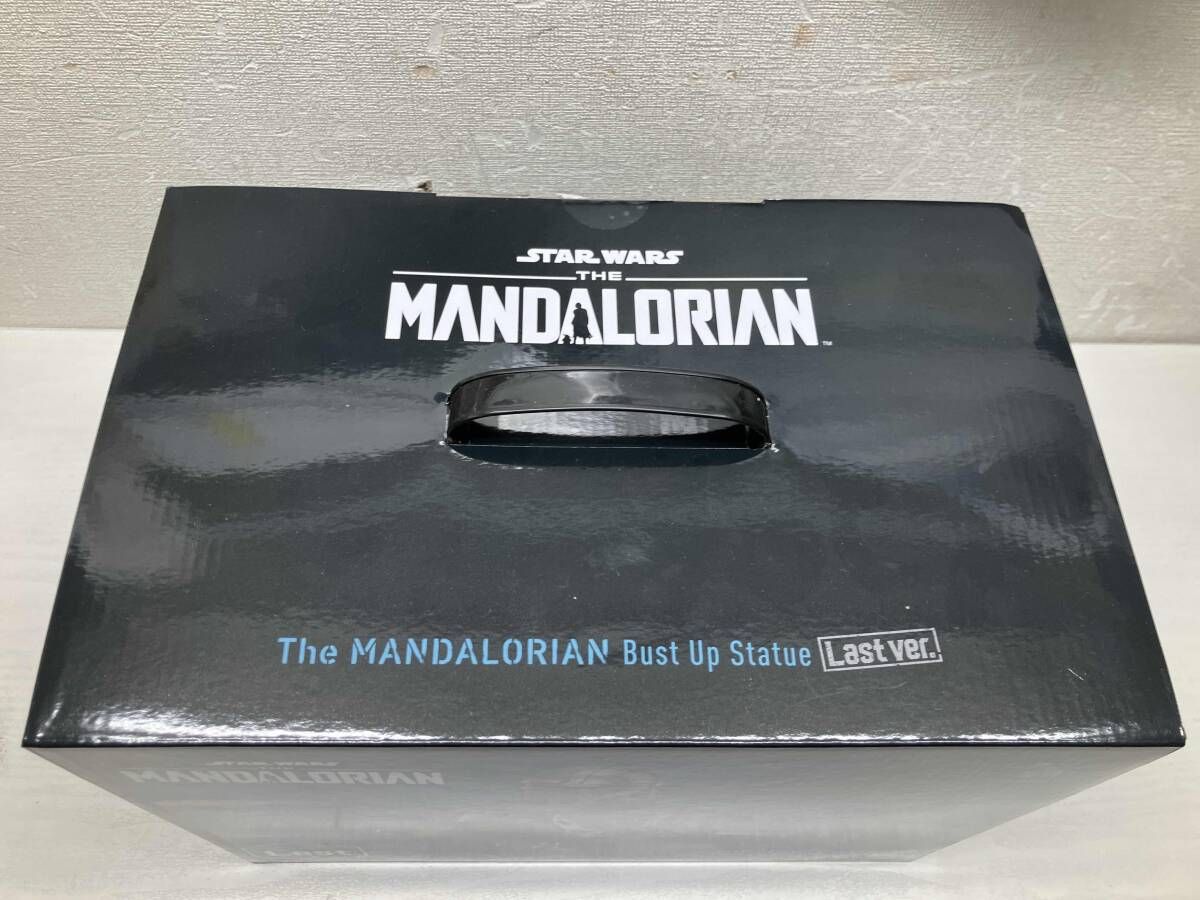 STAR WARS THE MANDALORIAN The MANDALORIAN Bust Up Statue