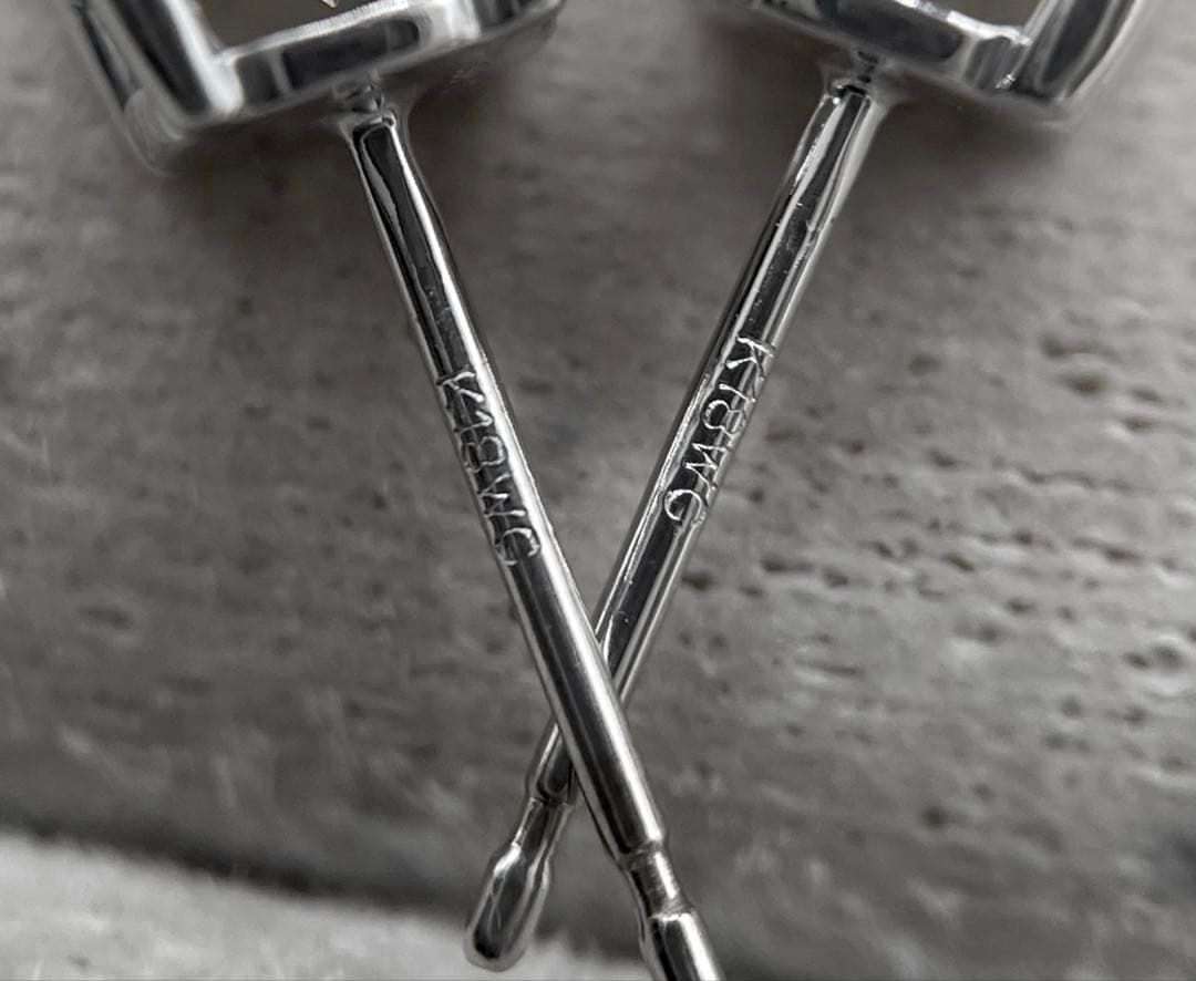 JJ145☆高級 大粒 ダイヤモンド1ct K18WG ピアス 鑑付 - メルカリ