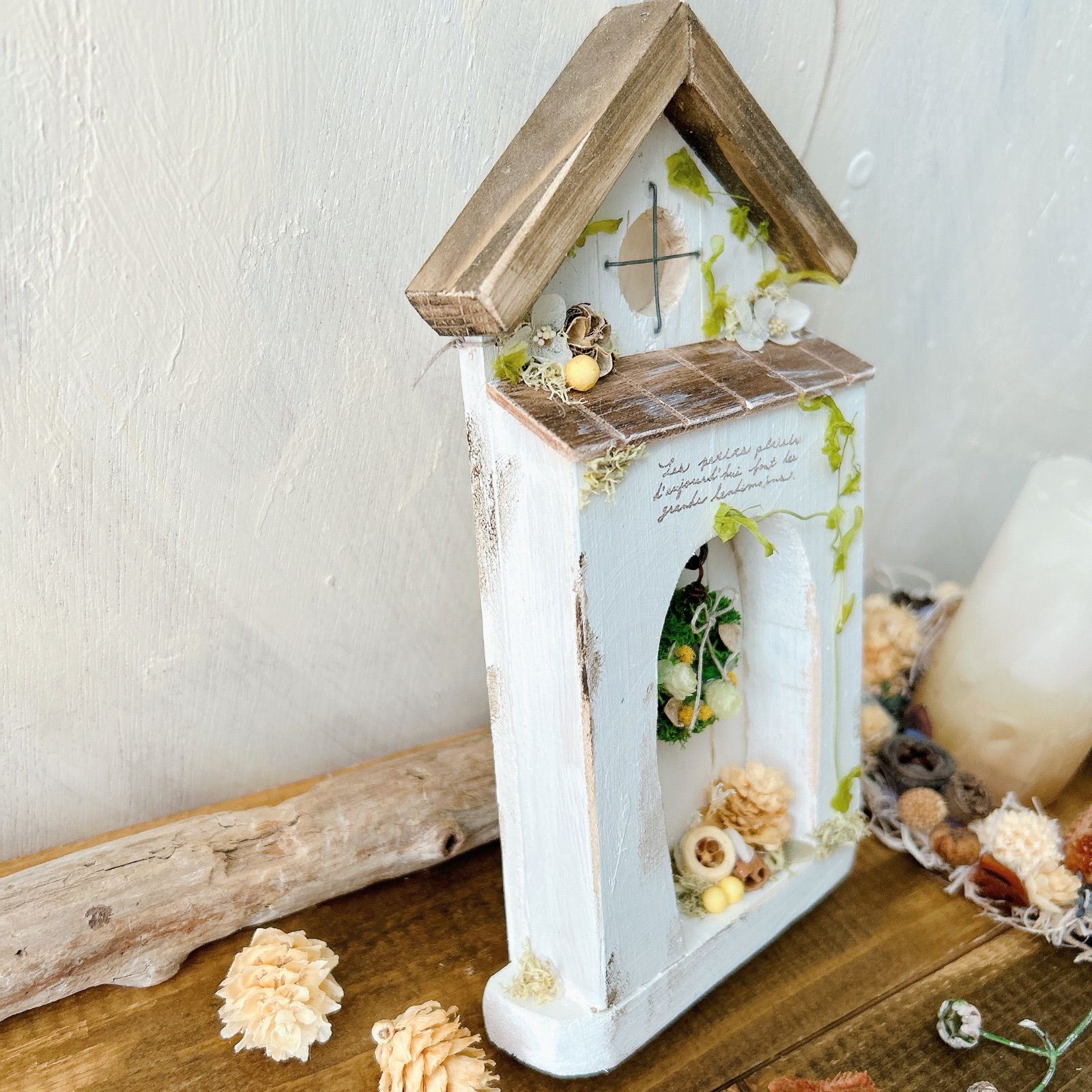 No.86 木製 アーチ ニッチ 木のおうち リース 木の実 インテリア雑貨