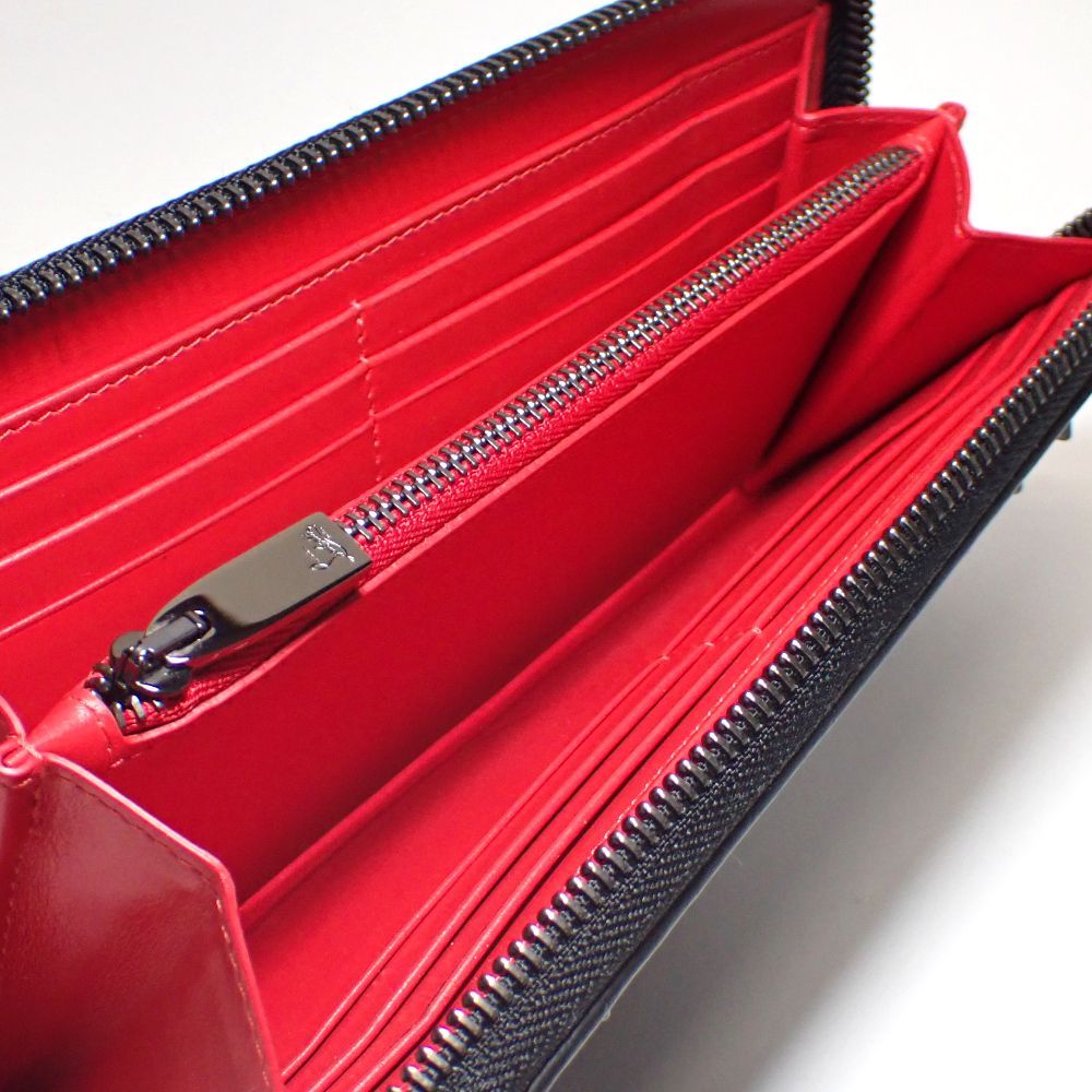 ルブタン スタッズ 長財布 Christian Louboutin スタッズ長財布 中古品