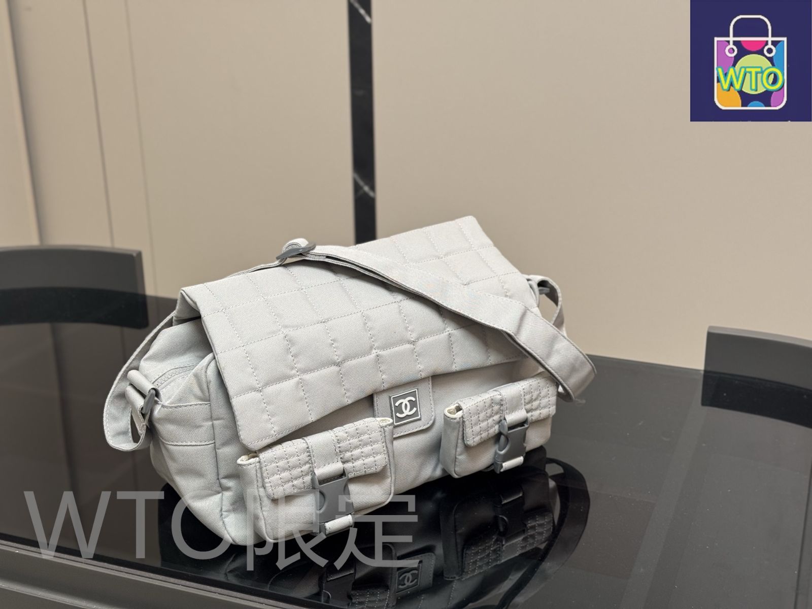 今日特価】Chanel シャネル トラベルバッグ 復古雰囲気に満ちる