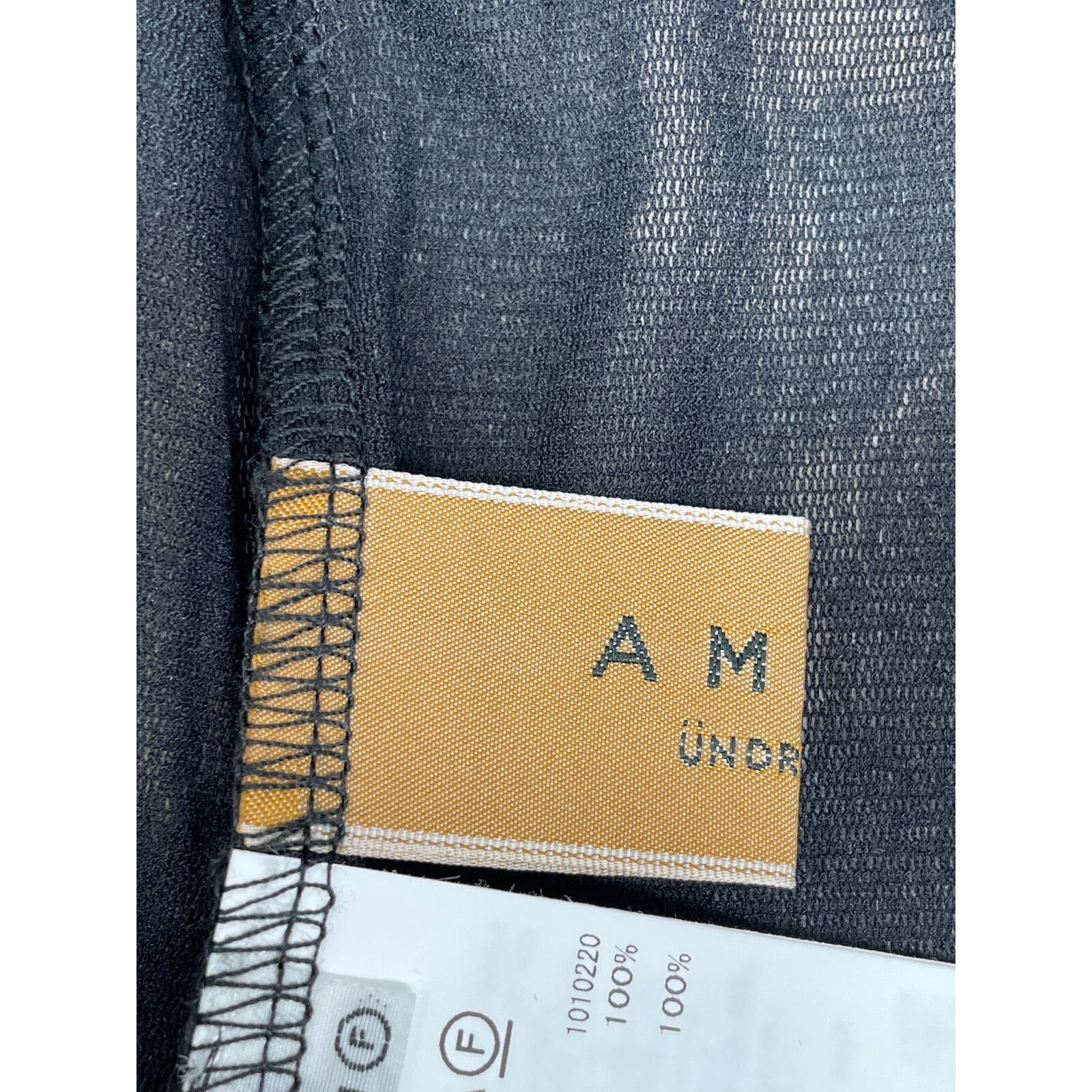 AMERI アメリ ブラック UND FOREIGN BOOK FLOCKY TOP F - メルカリ