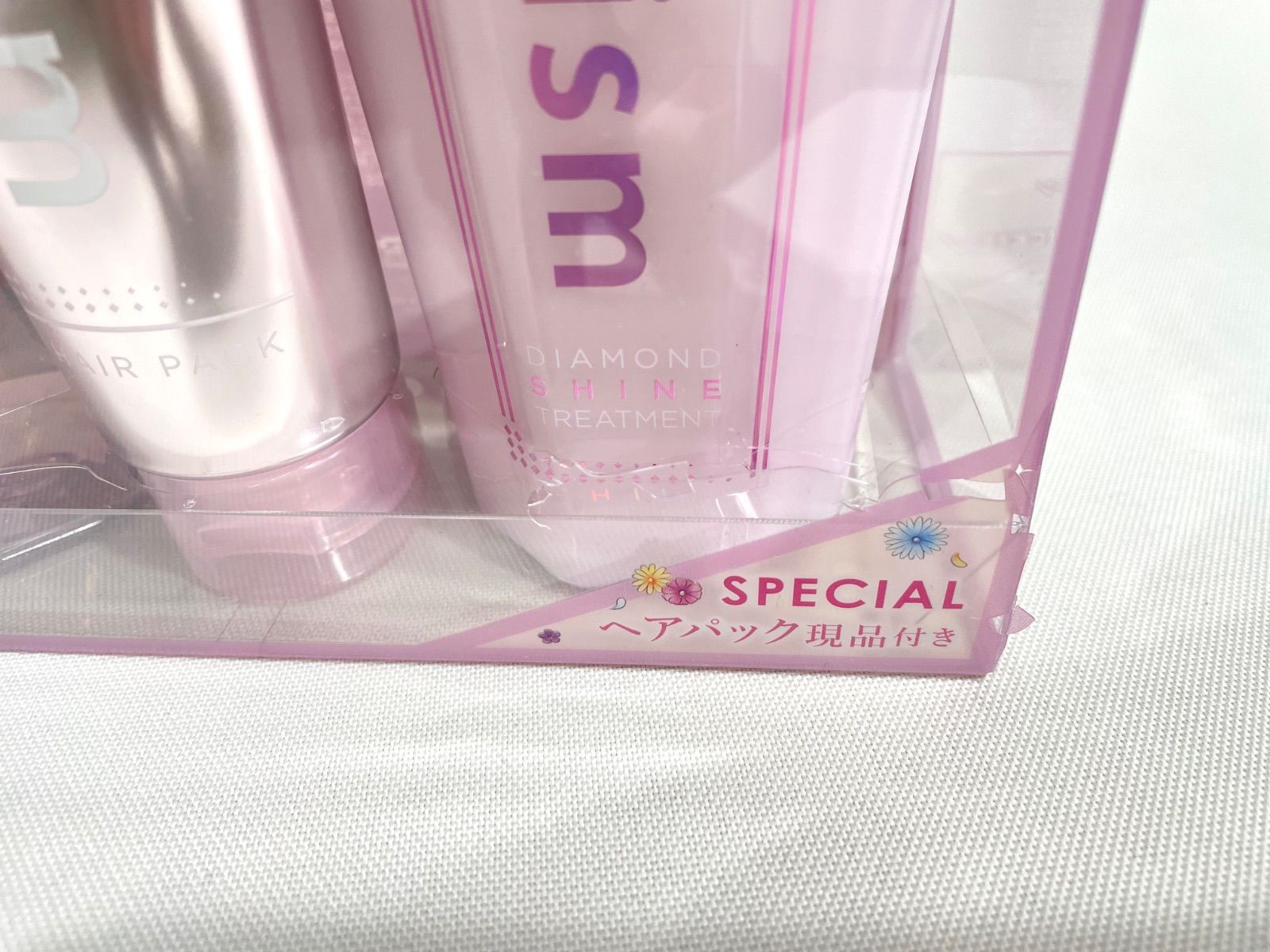 &Prism シャンプー & トリートメントセット トワイライトピオニーの香り アンドプリズムからディズニー「ラプンツェル限定デザイン
