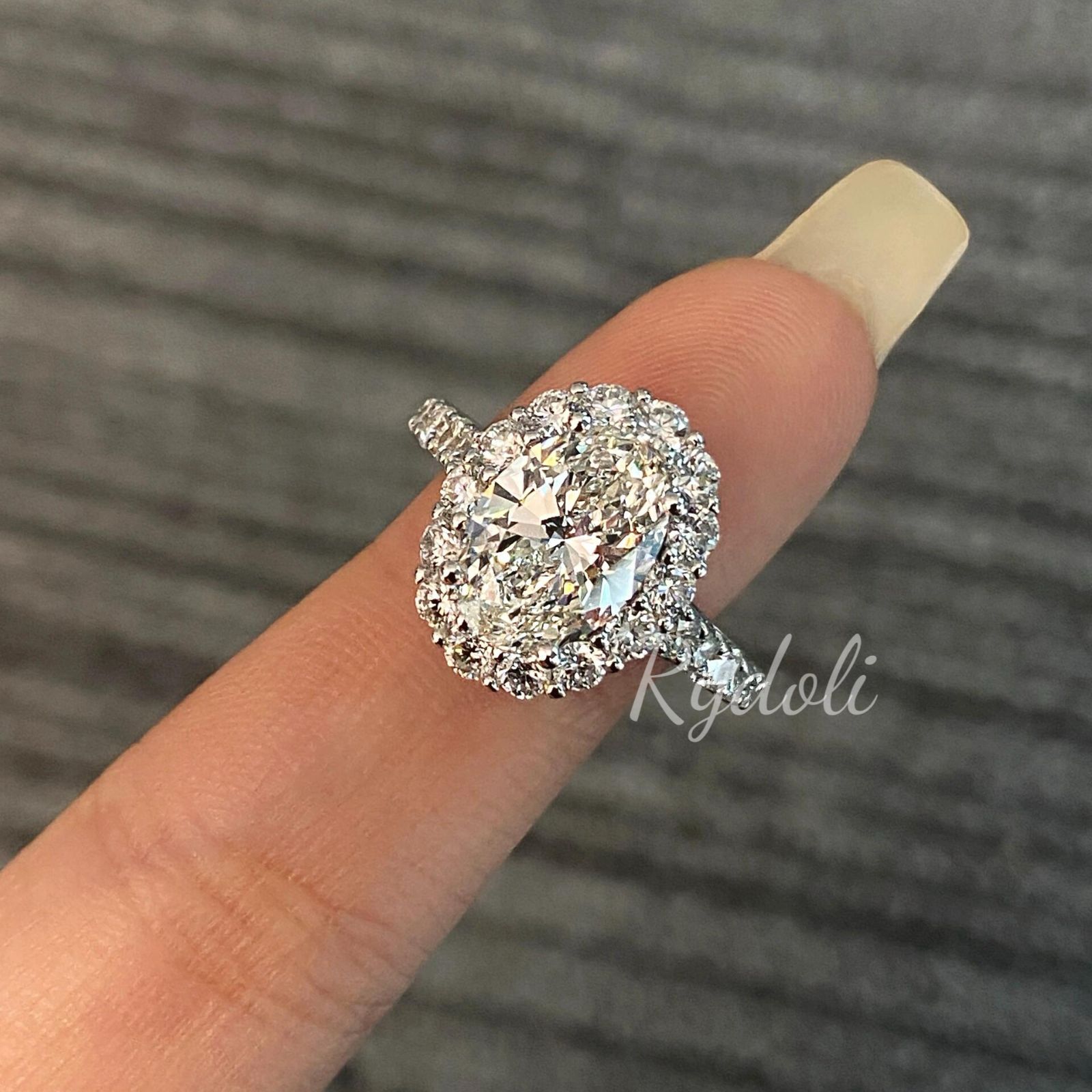 PT950 3.80ct オーバルカット ダイヤリング ラボグロウンダイヤ IGI 
