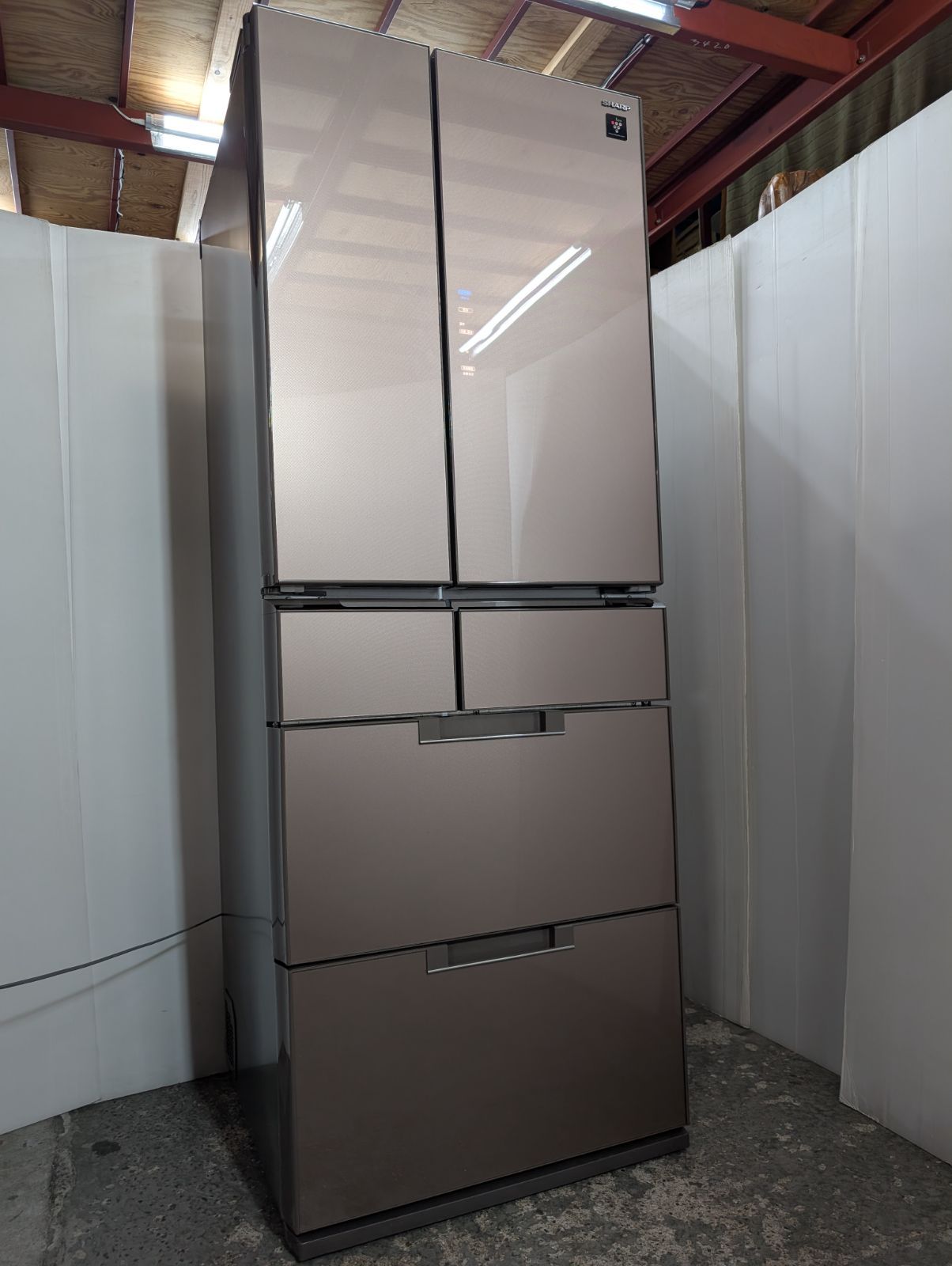 冷蔵庫 シャープ プラズマクラスター サテンブラウン ガラスデザイン  