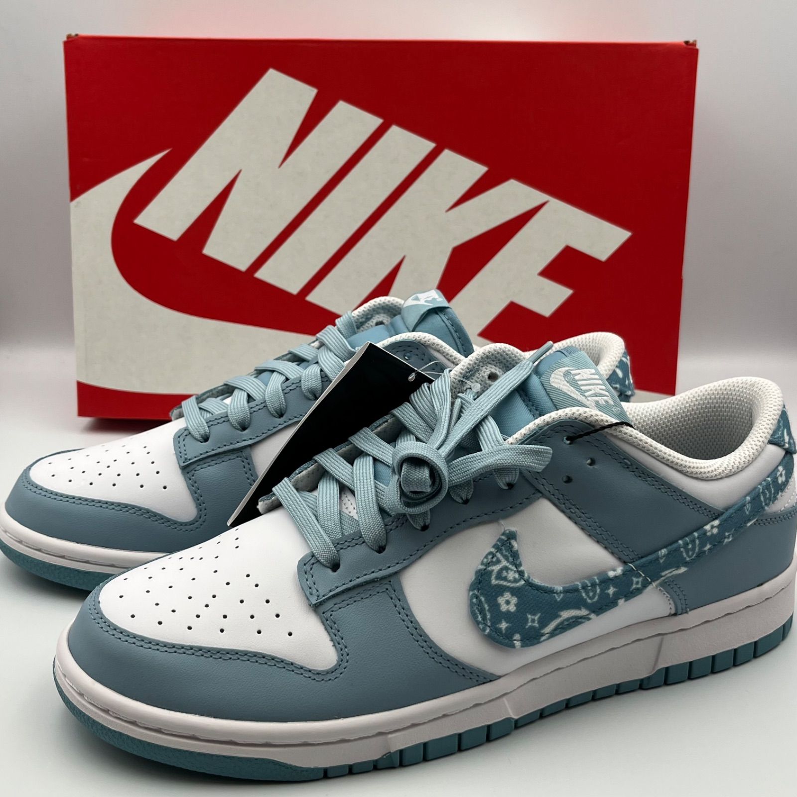 靴 Nike Women's Dunk Low ESS \"Blue Paisley\" ペイズリー柄