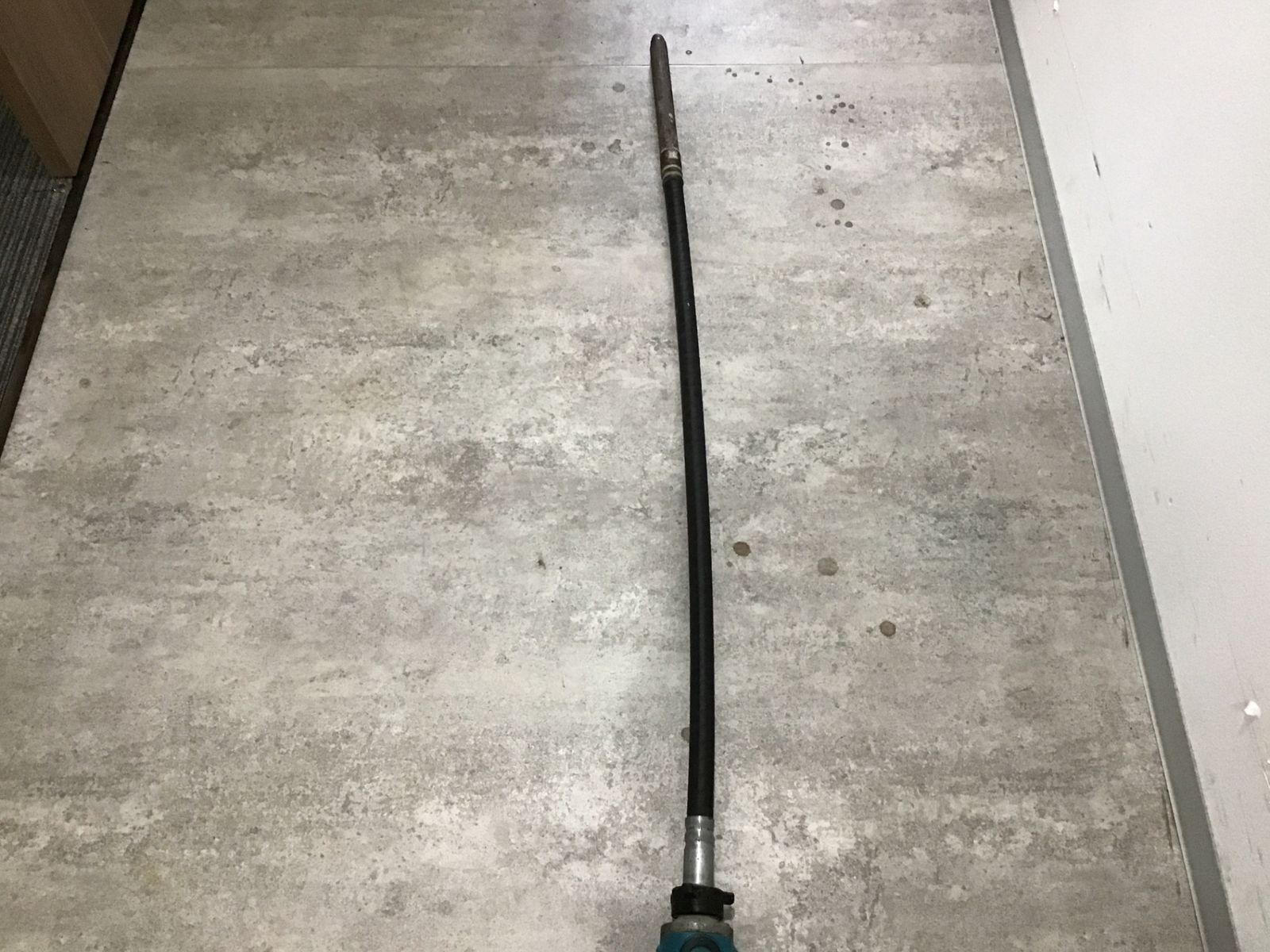 送料含む 品 マキタ makita コードレスコンクリートバイブレータ VR450DZ アクトツール富山店 吊 HRDEVELOPMENT_JP