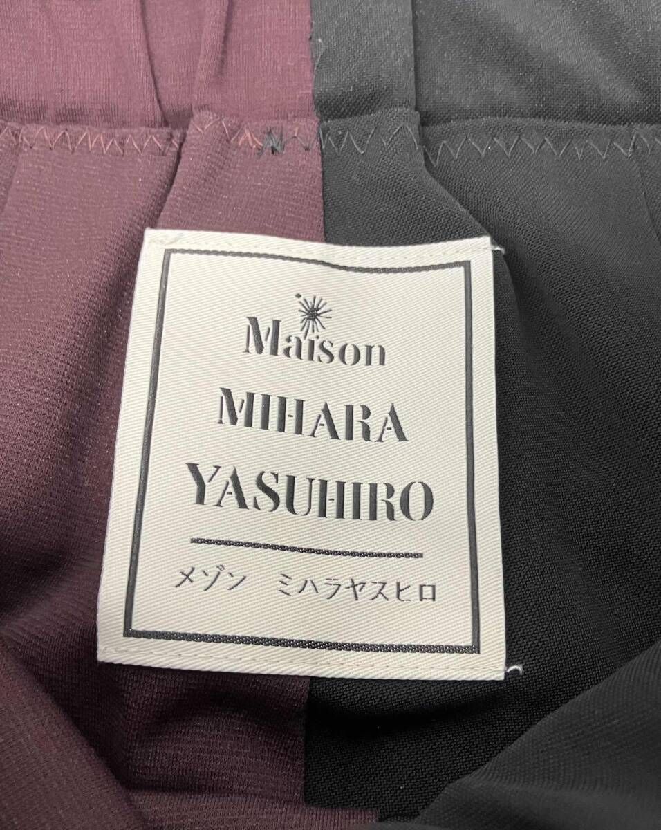 ブラック×ボルドー 通年