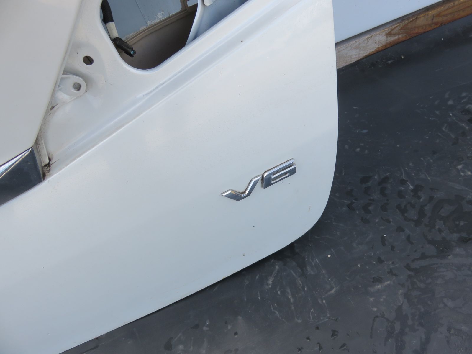 パールホワイト