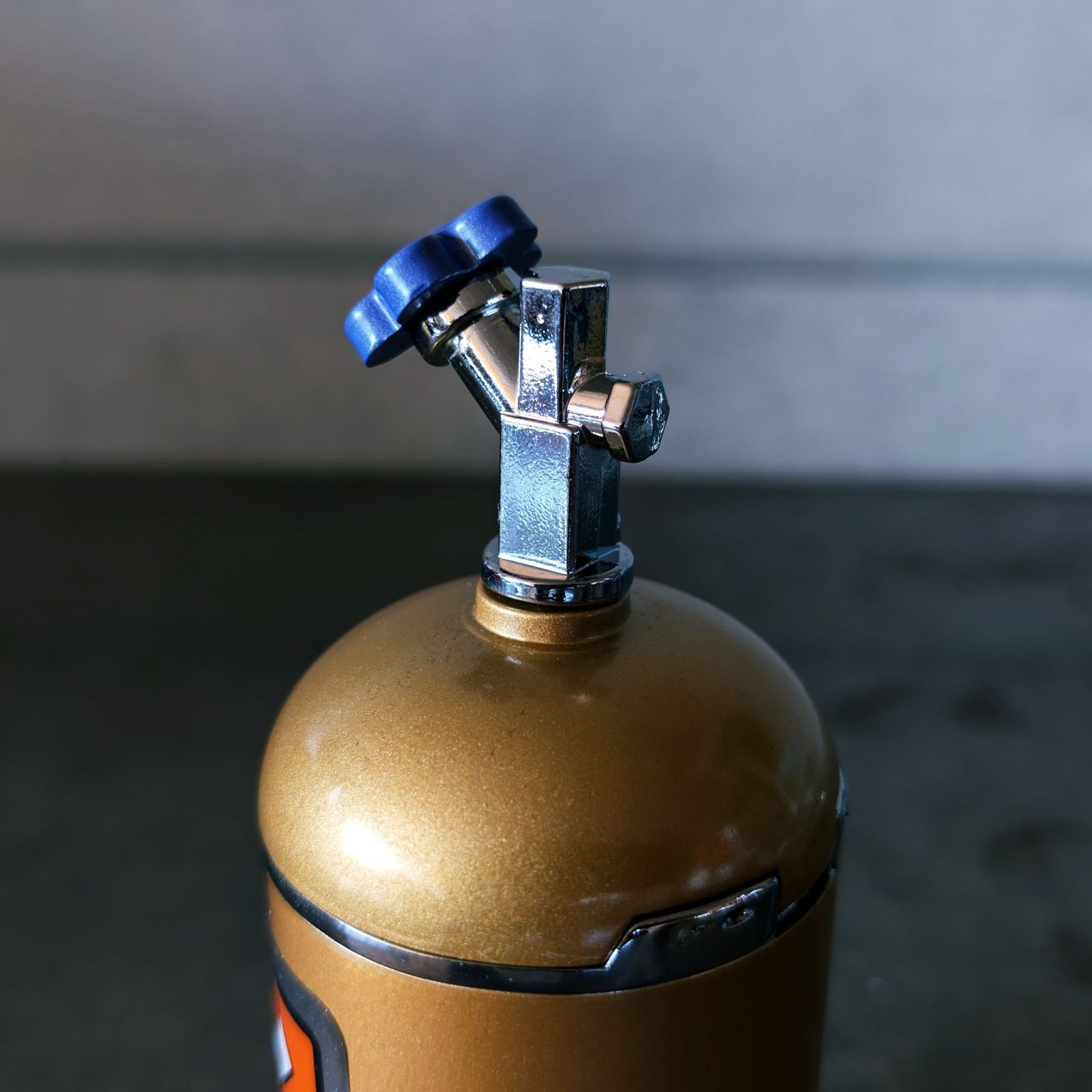 車載灰皿】 ニトロボンベ ゴールド NOS 車用 アメリカン雑貨 - メルカリ