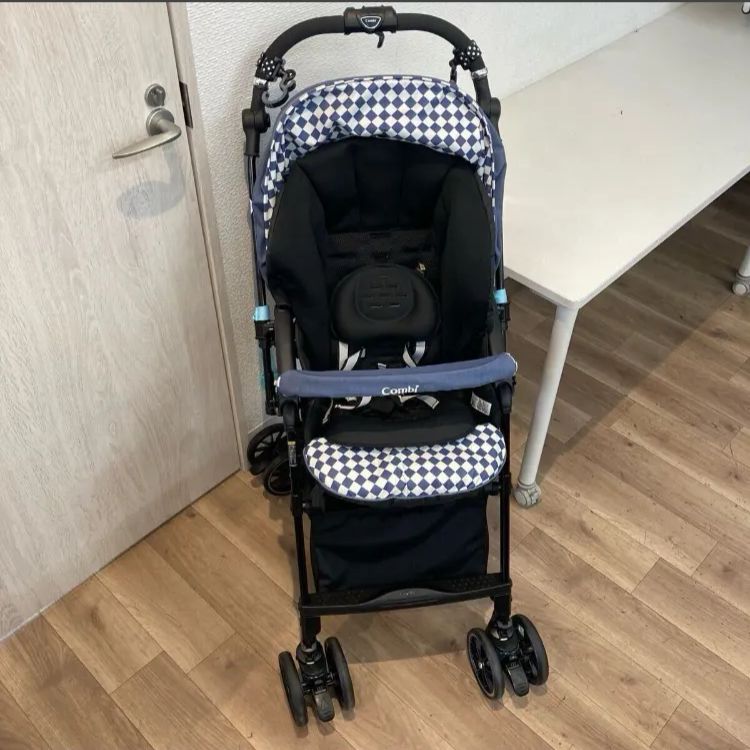 ◈ Combi ベビーカー CWLスゴカルα 4キャス コンパクトエッグクッションHS 17671 ベビー用品 乳母車 新生児 赤ちゃん 両対面式 サンシェード